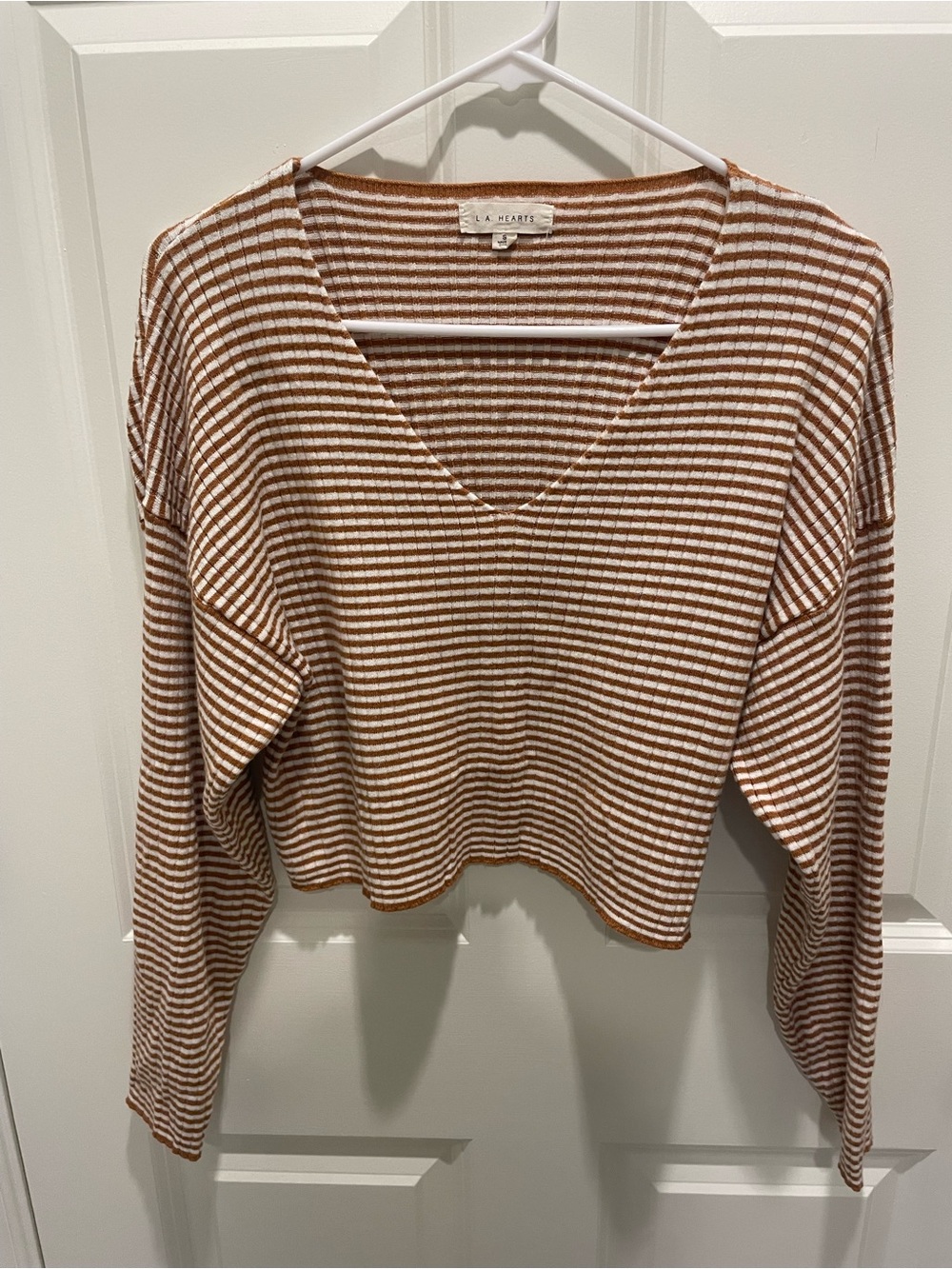 La Hearts Rust and White Striped V-Neck Cropped Sweater